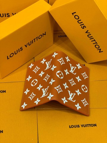 Louis Vuitton обложка на паспорт