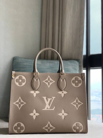Louis Vuitton Onthego MM сумка