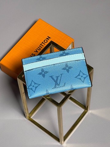 Louis Vuitton картхолдер