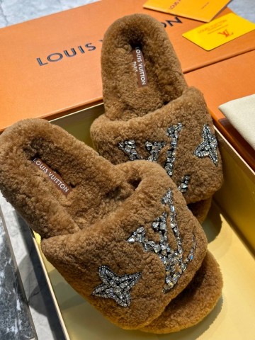 Louis Vuitton шлепанцы