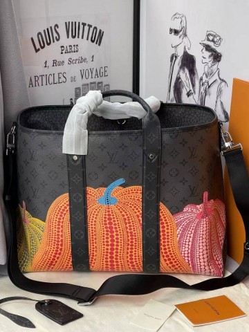 Louis Vuitton сумка