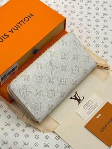 Louis Vuitton кошелек