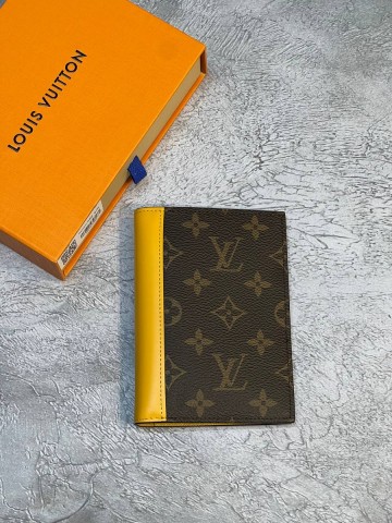 Louis Vuitton обложка на паспорт