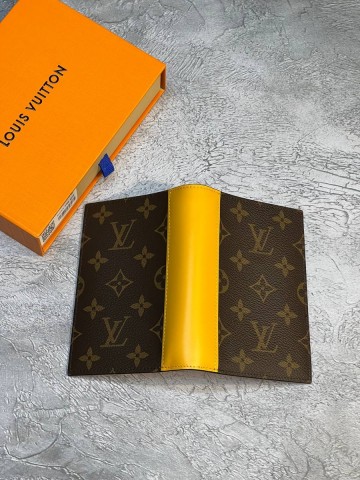 Louis Vuitton обложка на паспорт