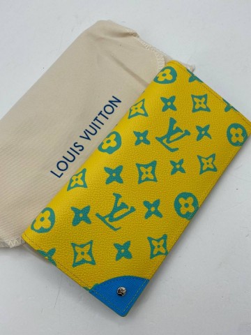Louis Vuitton бумажник