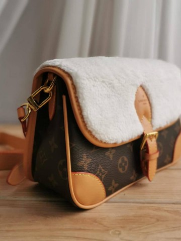 Louis Vuitton сумка
