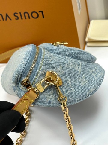 Louis Vuitton Bumbag Mini сумка