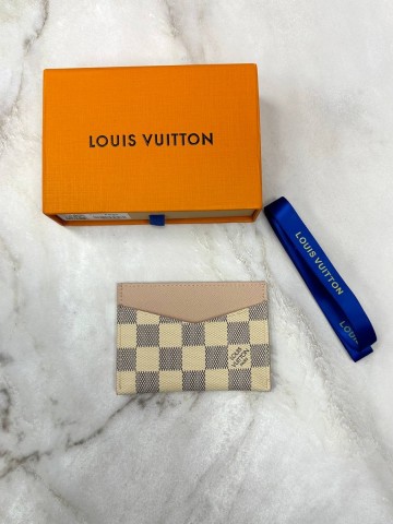 Louis Vuitton картхолдер