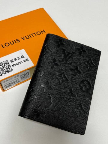 Louis Vuitton обложка на паспорт
