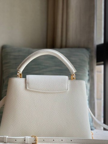 Louis Vuitton Capucines сумка