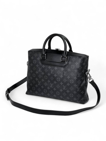 Louis Vuitton портфель
