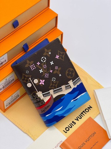 Louis Vuitton обложка на паспорт