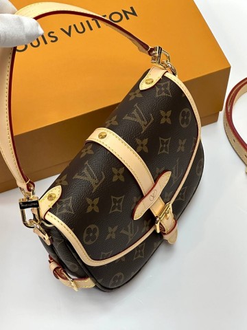 Louis Vuitton сумка