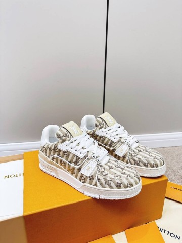 Louis Vuitton кроссовки