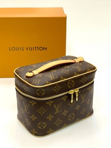 Louis Vuitton косметичка