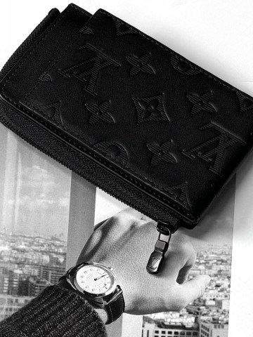 Louis Vuitton картхолдер