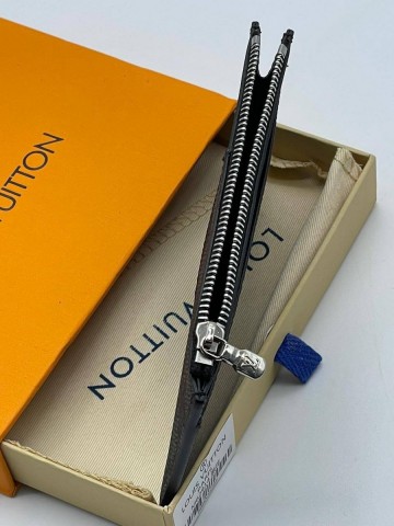Louis Vuitton картхолдер
