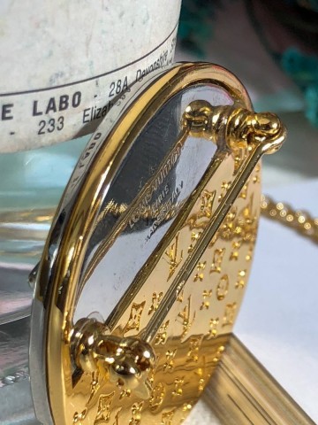 Louis Vuitton брошь