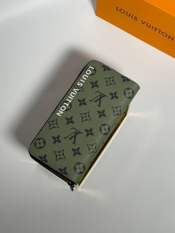 Louis Vuitton кошелек