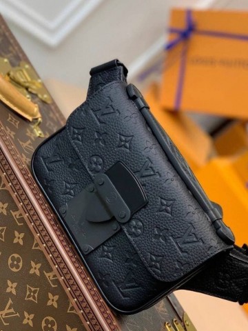 Louis Vuitton сумка