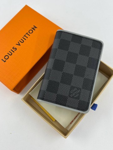 Louis Vuitton картхолдер