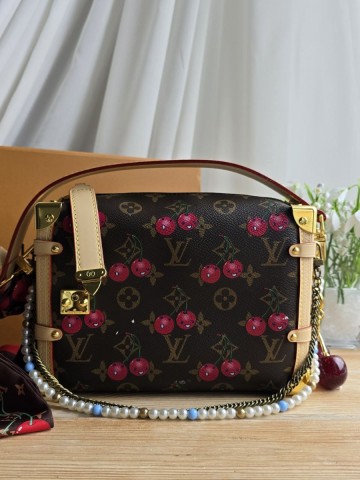 Louis Vuitton сумка