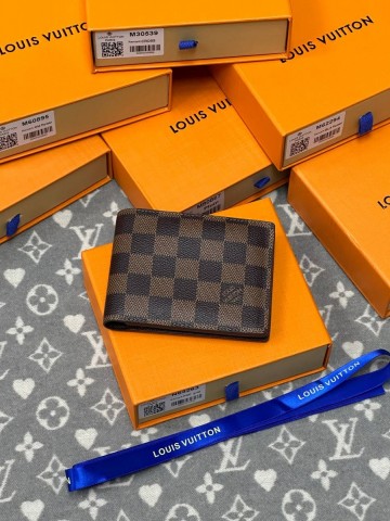 Louis Vuitton кошелек