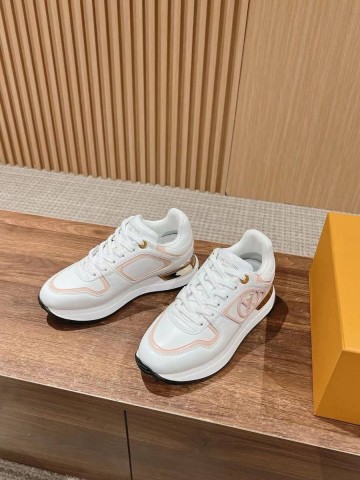 Louis Vuitton кроссовки
