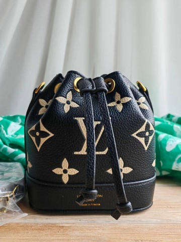 Louis Vuitton сумка