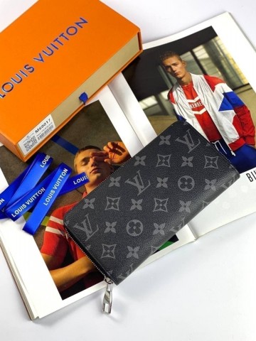 Louis Vuitton кошелек