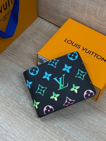 Louis Vuitton кошелек
