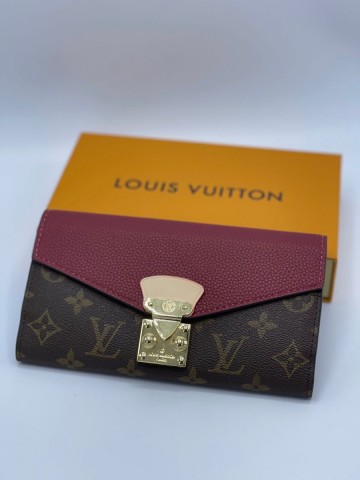 Louis Vuitton кошелек