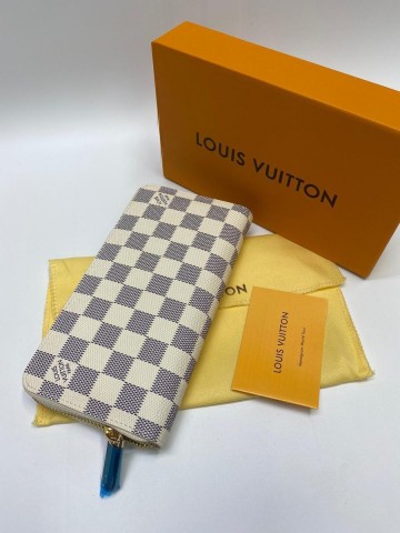 Louis Vuitton кошелек