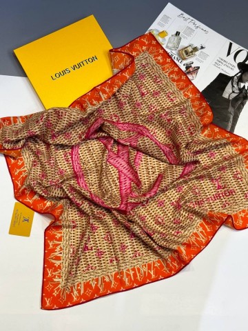 Louis Vuitton платок