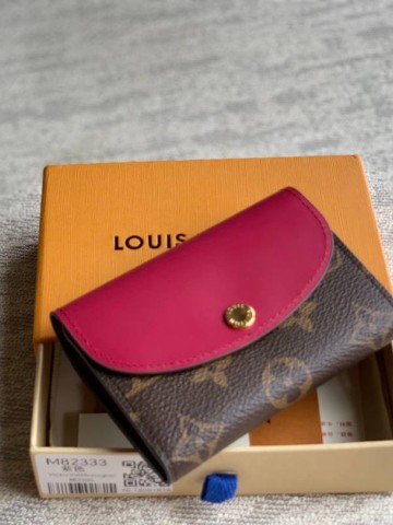 Louis Vuitton кошелек