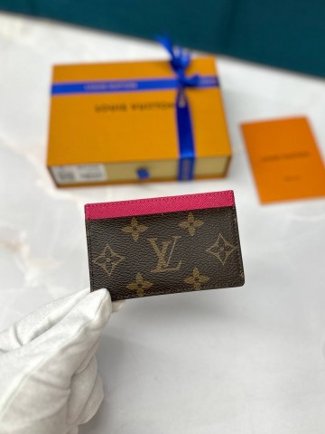 Louis Vuitton картхолдер