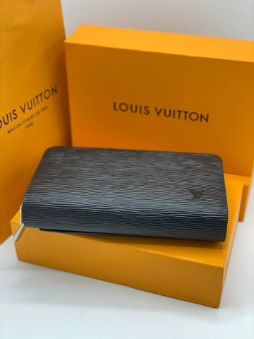Louis Vuitton кошелек
