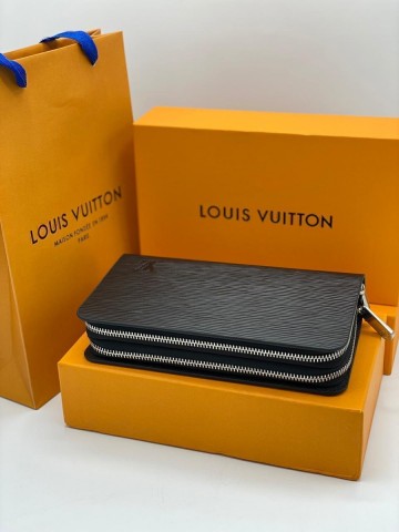 Louis Vuitton кошелек