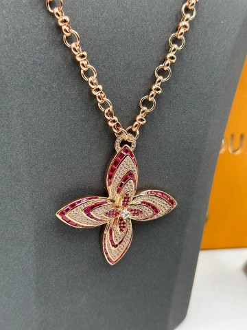 Louis Vuitton кулон