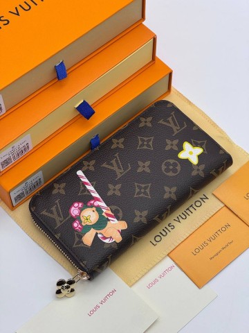Louis Vuitton кошелек