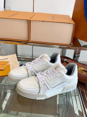 Louis Vuitton кроссовки