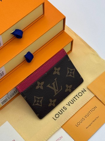Louis Vuitton картхолдер