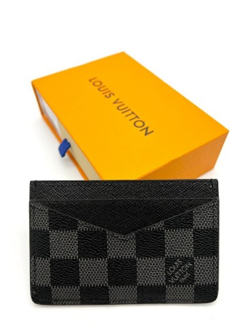 Louis Vuitton картхолдер