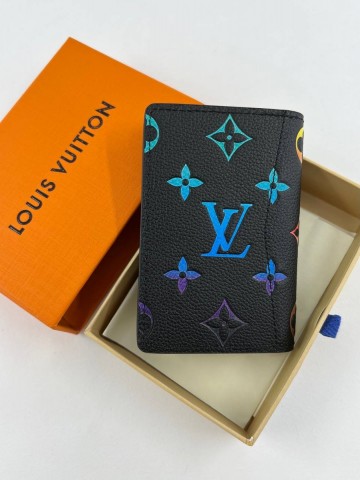 Louis Vuitton картхолдер