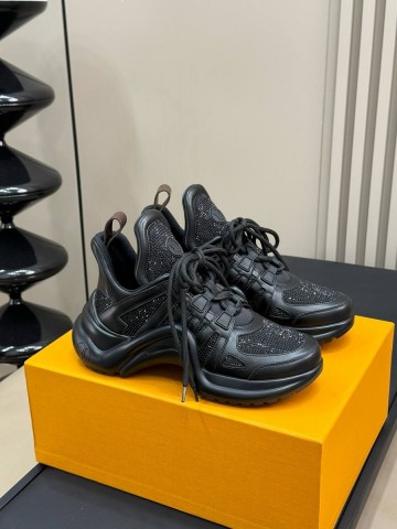 Louis Vuitton кроссовки