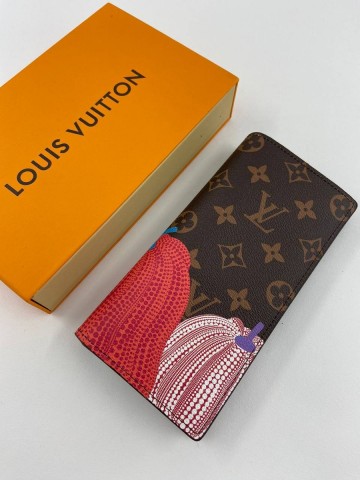 Louis Vuitton кошелек