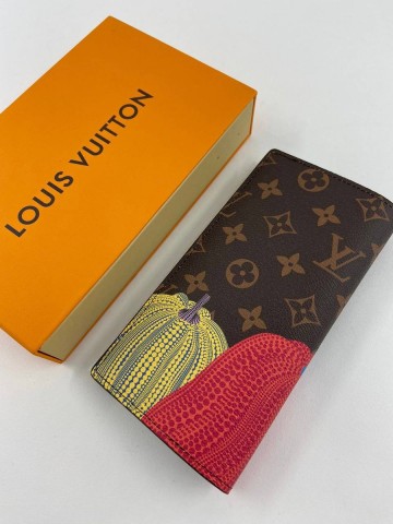 Louis Vuitton кошелек