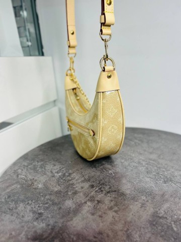 Louis Vuitton Loop Small Monoglam Coated Bag Gold сумка