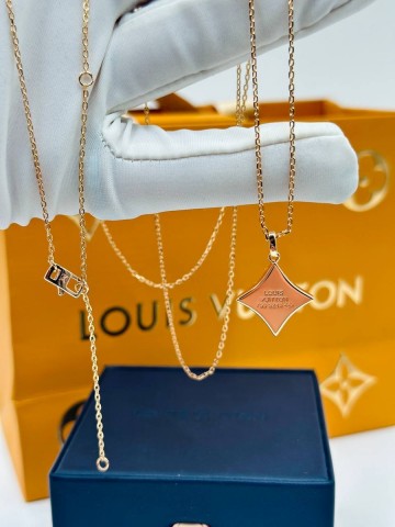 Louis Vuitton кулон