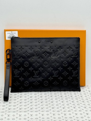 Louis Vuitton клатч